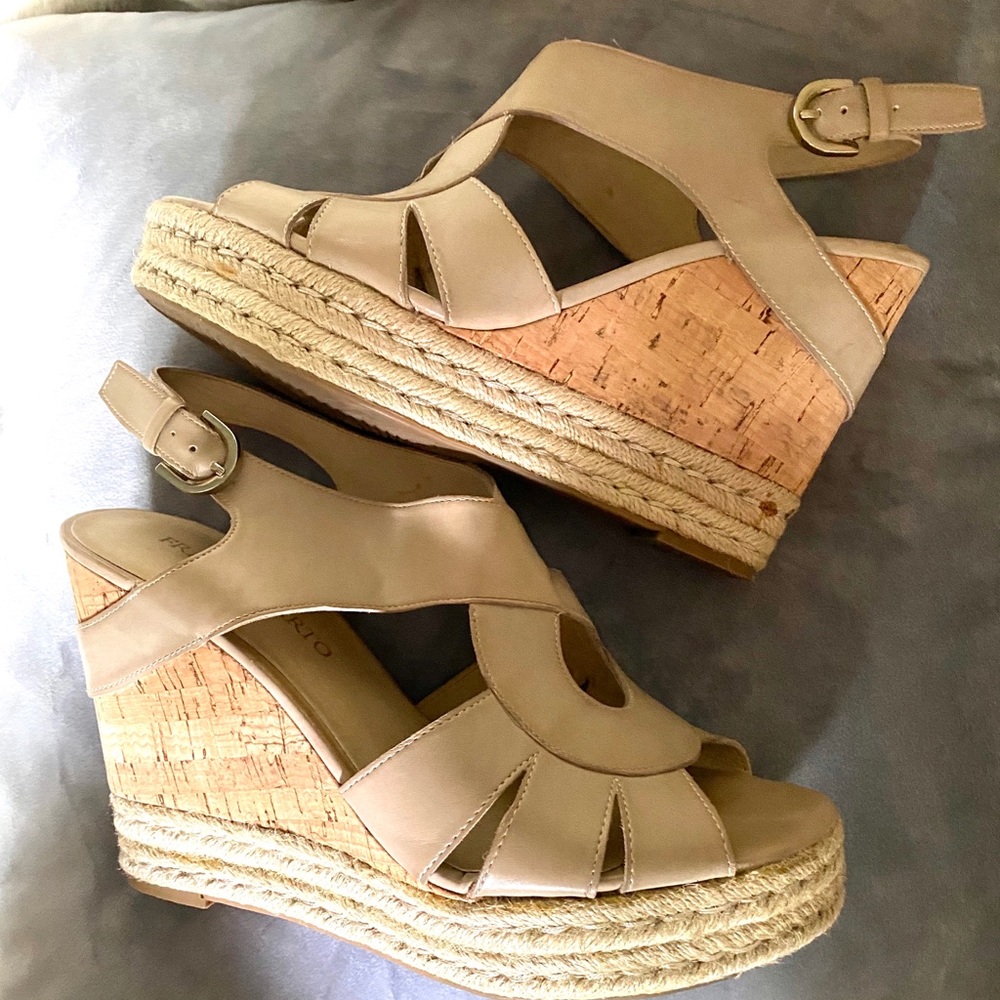 Franco Sarto nude platform wedge
